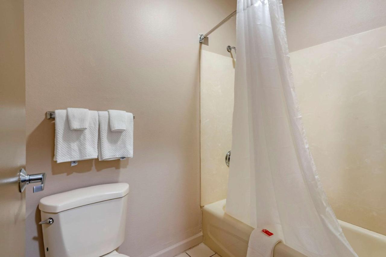 Econo Lodge Inn & Suites Granite City Kültér fotó