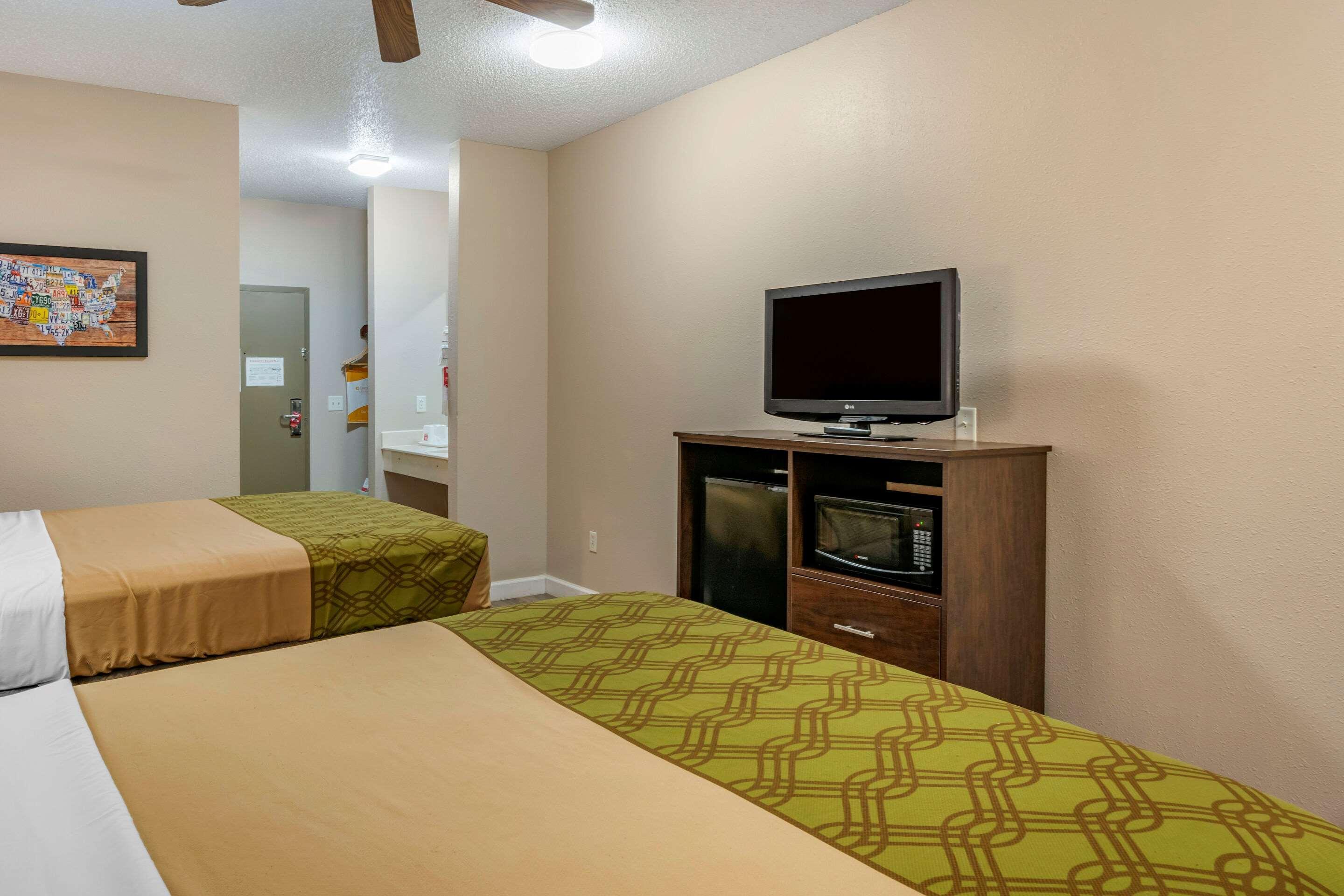 Econo Lodge Inn & Suites Granite City Kültér fotó